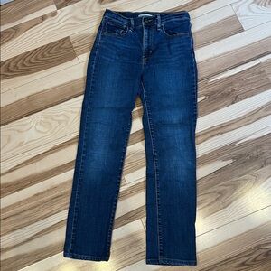 Levi’s 724 high rise straight jeans